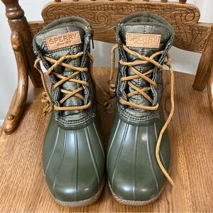 Sperry Womens 8 Olive Green Rubber Waterproof Boots Saltwater Duck Rain Boots